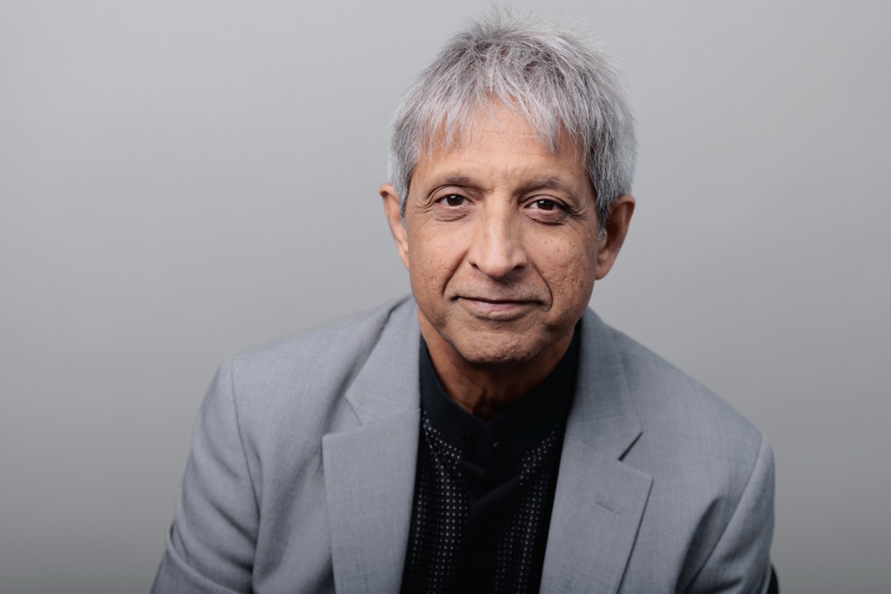 Portrait of Professor Adam Habib